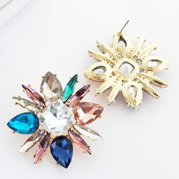 Starburst Crystal Cluster Stud Earrings - Picture 4 of 5